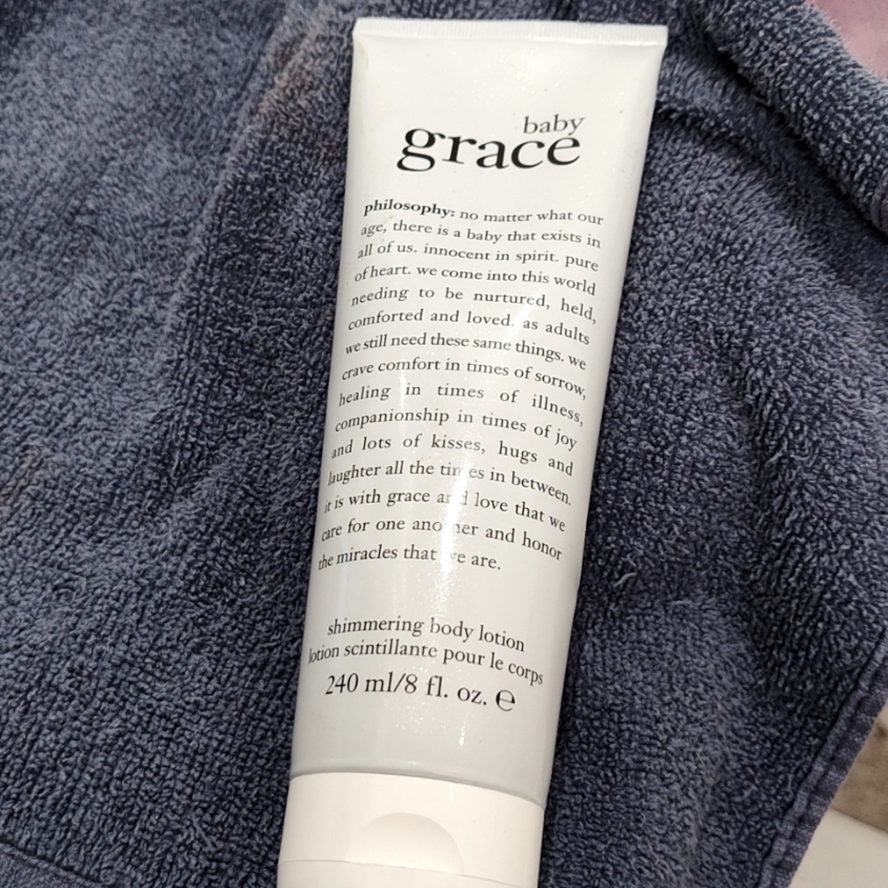 Baby grace shimmering body lotion